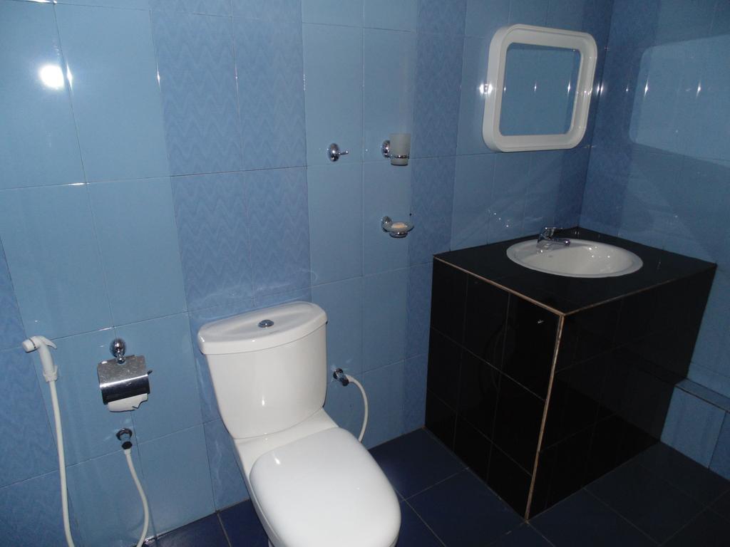 White Eagle Hotel Сигирия Номер фото