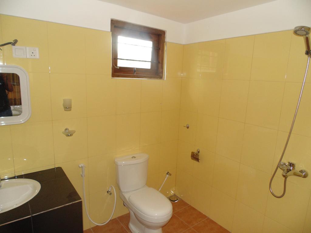 White Eagle Hotel Сигирия Номер фото